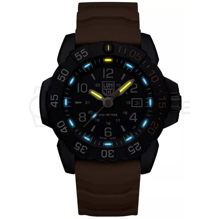 Luminox