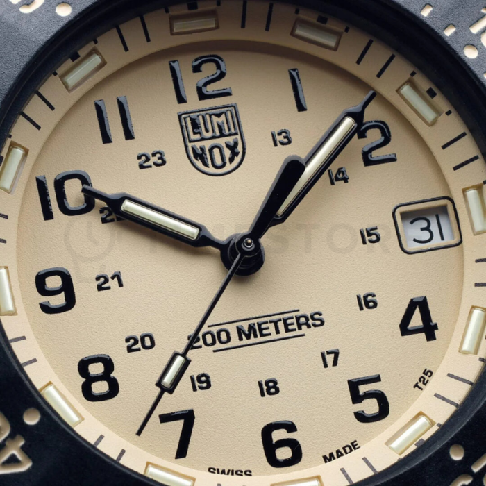 Luminox