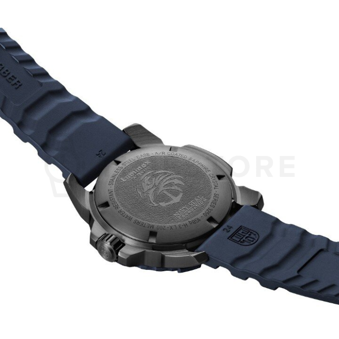 Luminox