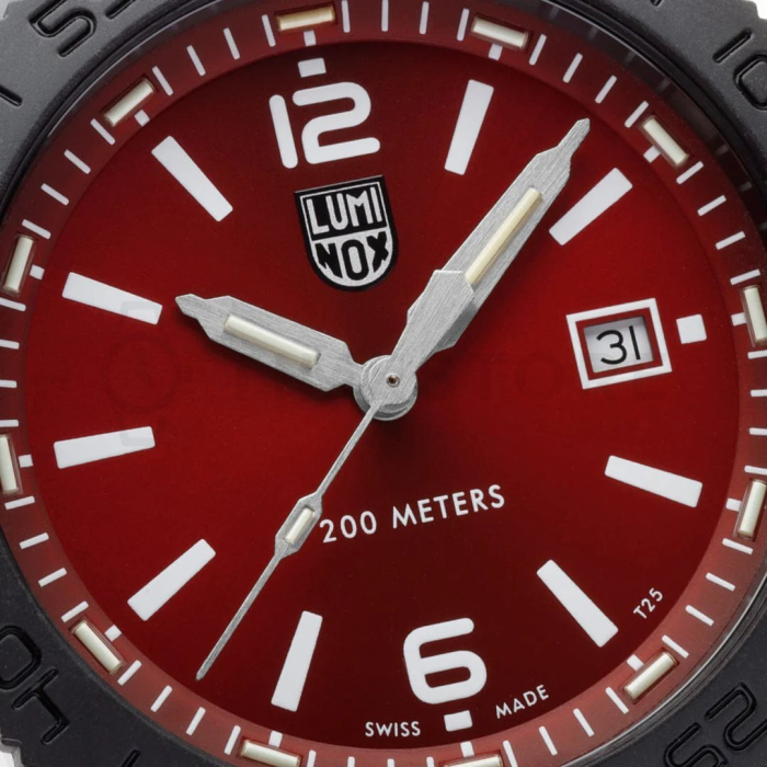 Luminox