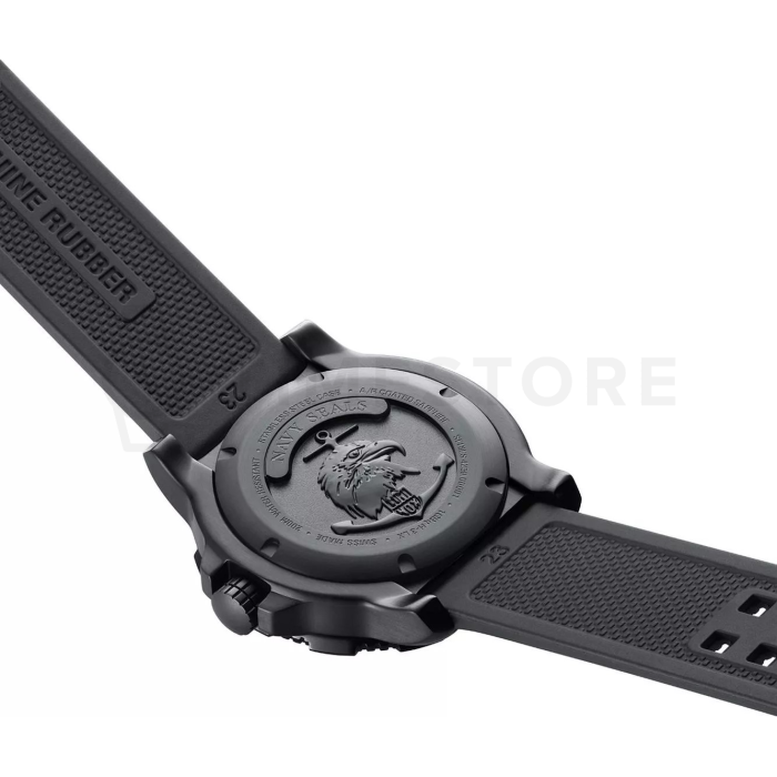 Luminox