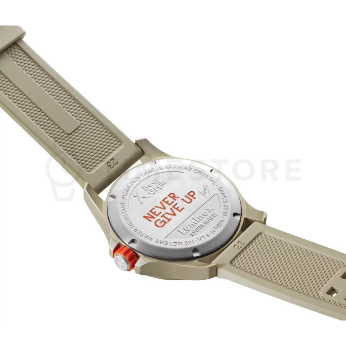 Luminox