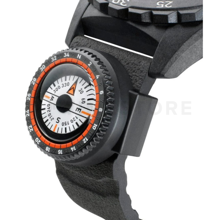 Luminox