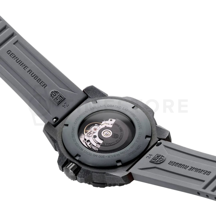 Luminox Master Carbon