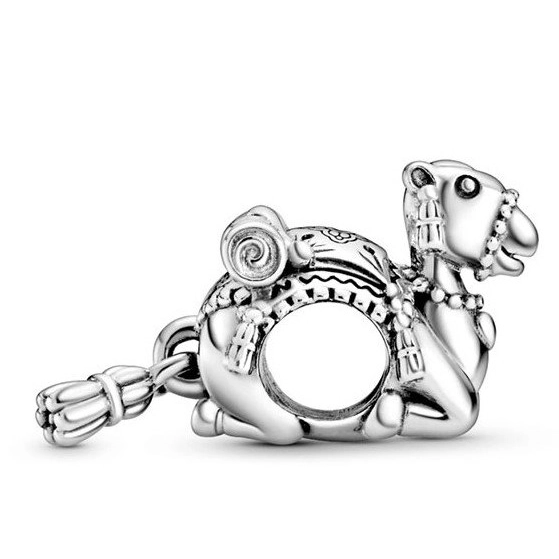 Charm Pandora Moments