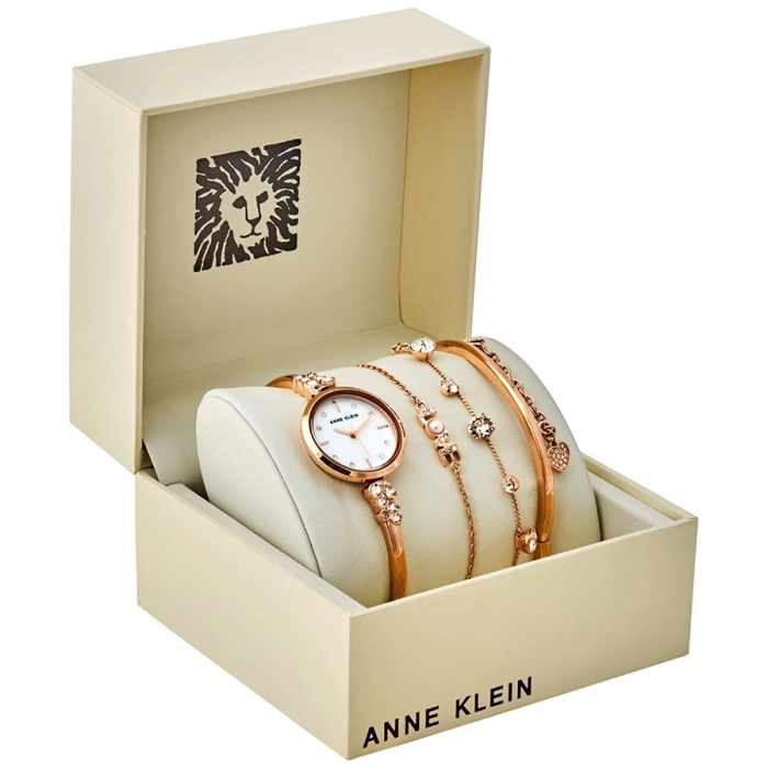 Anne Klein