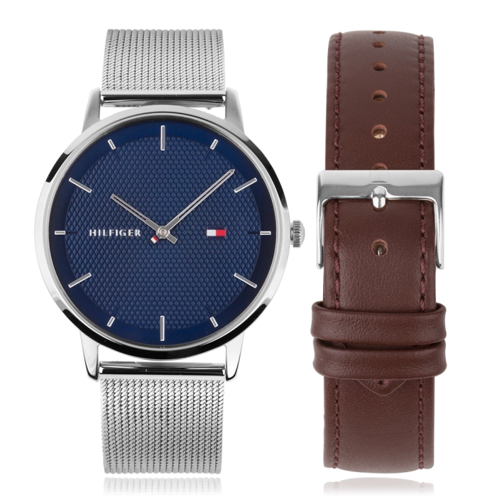 Tommy Hilfiger James